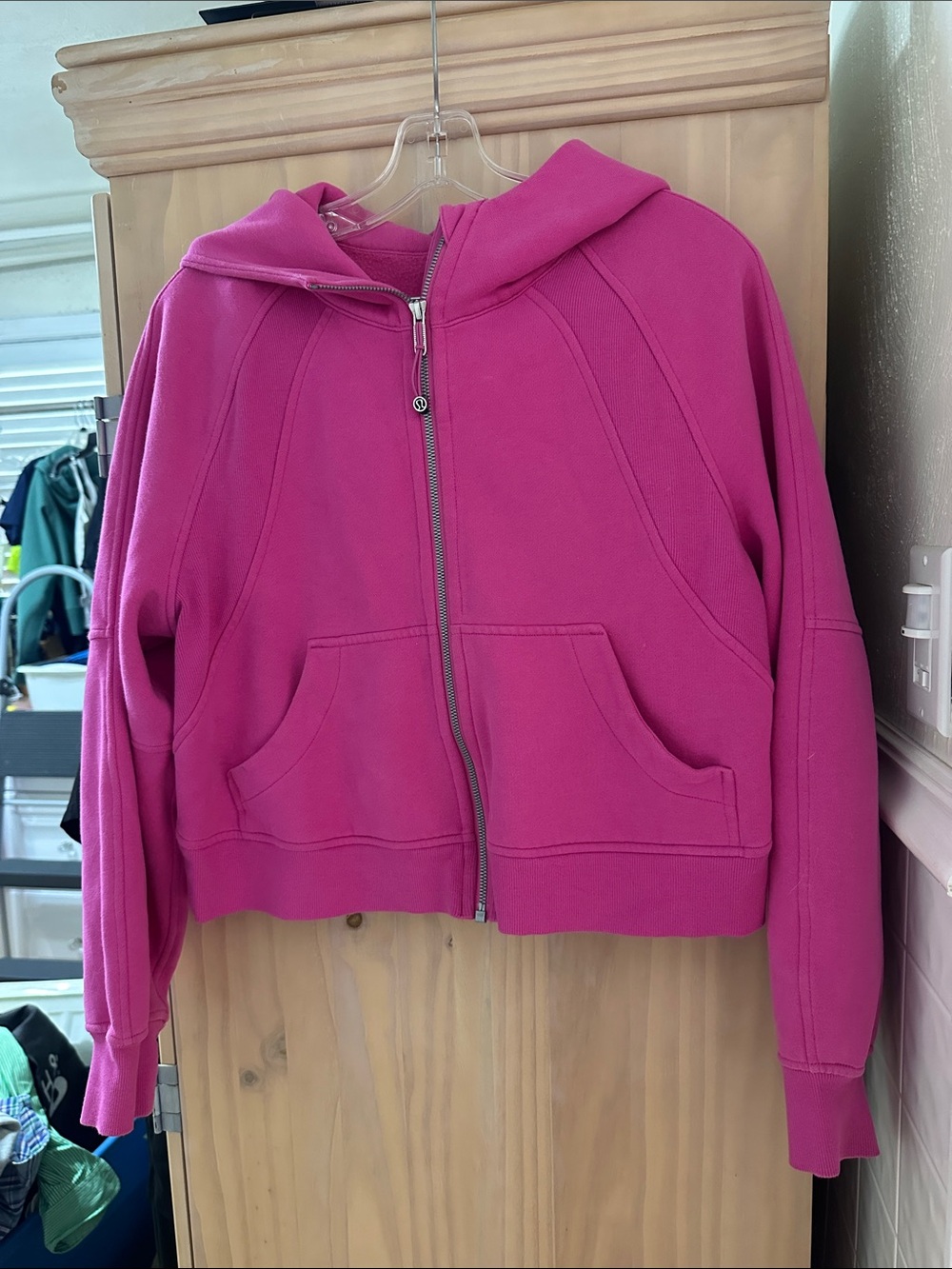NWOT SONIC PINK LULULEMON FULL ZIP SCUBA XS/S